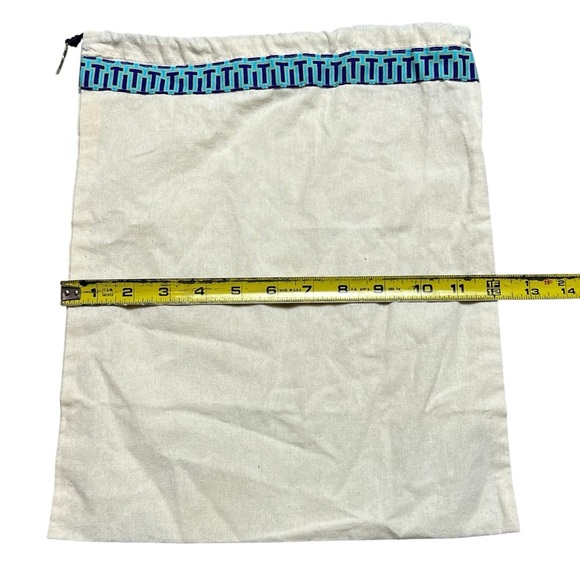 New Tory Burch Dust Bag 15 in x 12 Canvas Drawstring Strap Geometric Trim Charm - Picture 6 of 6